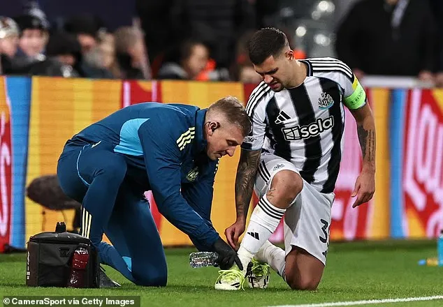 华体会官网-跟队:吉马良斯出征巴黎,纽卡希望他登场帮助球队锁定前八