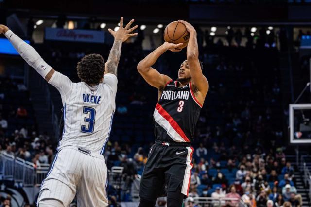 奶爸CJ时隔1个半月复出 开拓者5战4胜悄悄爬升