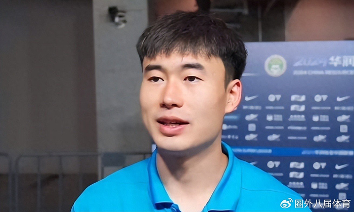 华体会app下载-邓涵文在三镇表现不俗，如今在新东家却迷失，进球和助攻数据挂零|中超|云南|云南玉昆|武汉三镇|俱乐部_新浪体育_新浪新闻